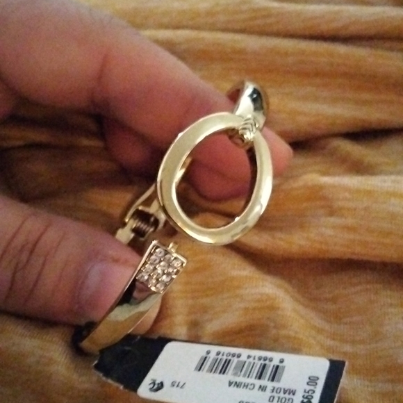 Bracelet - Picture 6 of 6